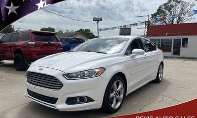 2013 Ford Fusion SE