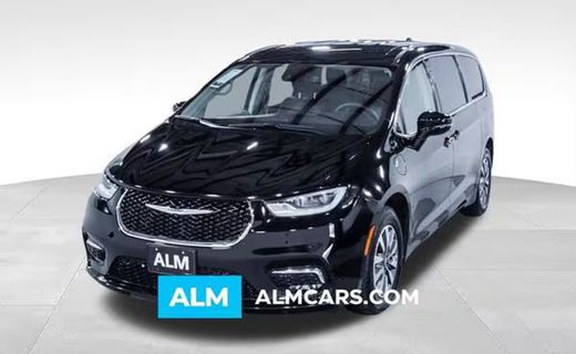 2024 Chrysler Pacifica Select