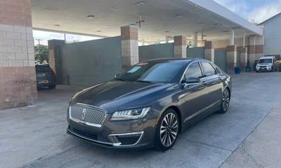 2017 Lincoln MKZ Select HEV