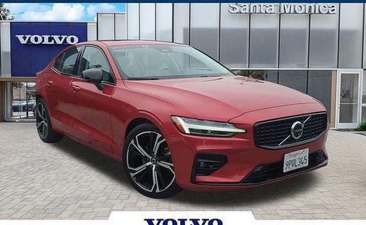 2024 Volvo S60 Plus Dark
