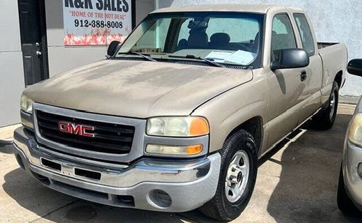 2004 GMC Sierra Base
