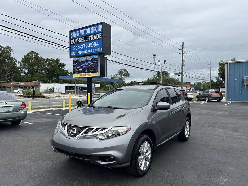 2013 Nissan Murano — a typically priced live listing