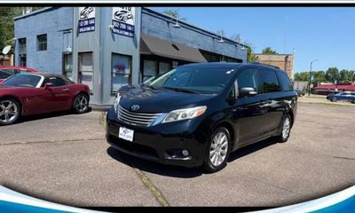 2017 Toyota Sienna LTD Premium XLE