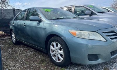 2010 Toyota Camry LE
