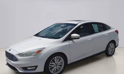 2017 Ford Focus Titanium