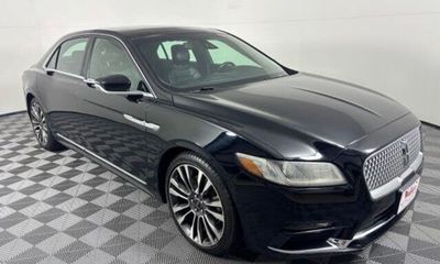 2018 Lincoln Continental Select