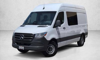 2025 Mercedes-Benz Sprinter 907