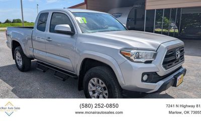 2017 Toyota Tacoma SR SR5 TRD