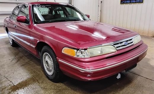 1995 Ford Crown Victoria