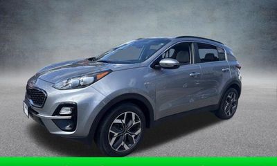 2022 Kia Sportage EX