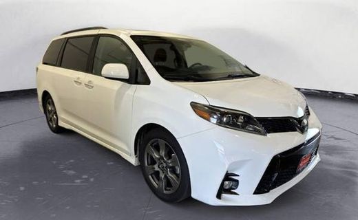 2018 Toyota Sienna