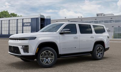 2026 Jeep Grand Wagoneer Base
