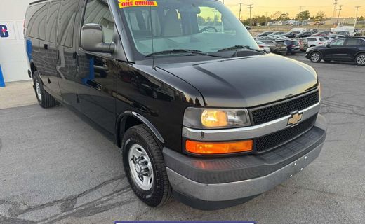 2017 Chevrolet Express LT EXT