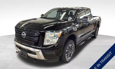 2022 Nissan Titan SV