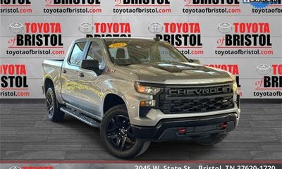 2023 Chevrolet Silverado Trail Boss Custom