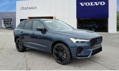 2026 Volvo XC60 Ultra Black Edition