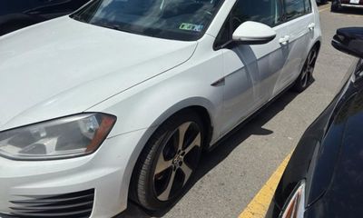 2015 Volkswagen GTI S