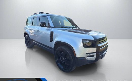 2023 Land Rover Defender 110 SE