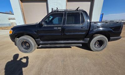 2001 Ford Explorer Sport Trac Base
