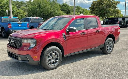 2026 Ford Maverick XLT
