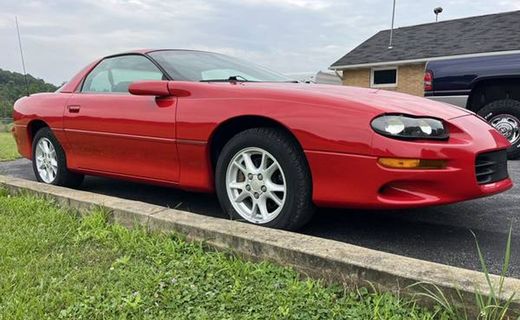 2000 Chevrolet Camaro Sport