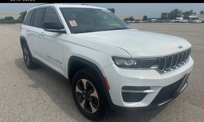 2022 Jeep Grand Cherokee Limited 4XE