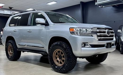 2016 Toyota Land Cruiser