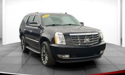 2012 Cadillac Escalade Luxury