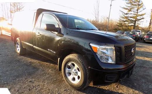 2017 Nissan Titan S