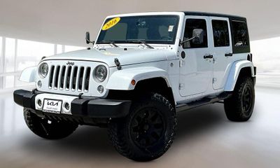 2016 Jeep Wrangler Sahara
