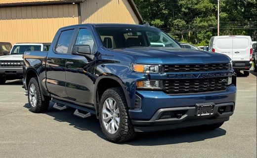 2021 Chevrolet Silverado Custom