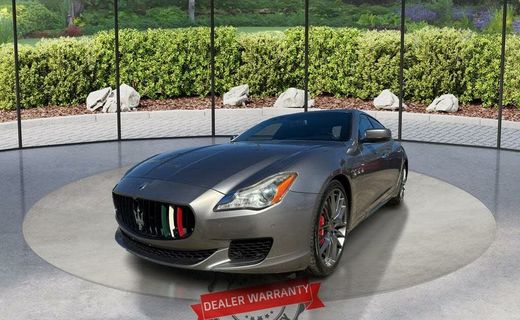 2015 Maserati Quattroporte Essence