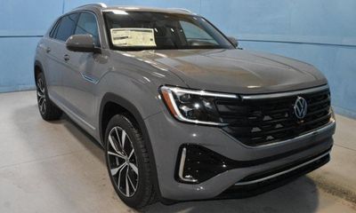 2026 Volkswagen Atlas Cross Sport 4Motion SEL Premium
