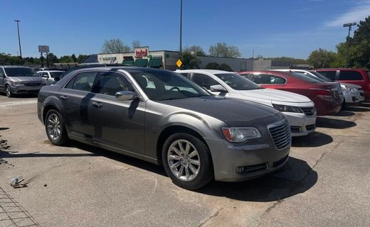 2011 Chrysler 300 Limited