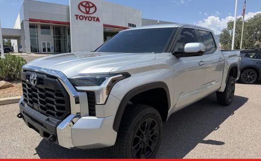 2025 Toyota Tundra SR5