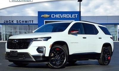 2023 Chevrolet Traverse Premier