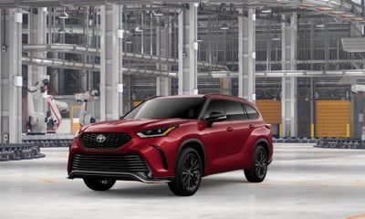 2026 Toyota Highlander XSE