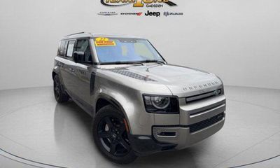2022 Land Rover Defender 110 X Dynamic
