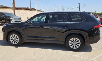 2024 Toyota Grand Highlander XLE