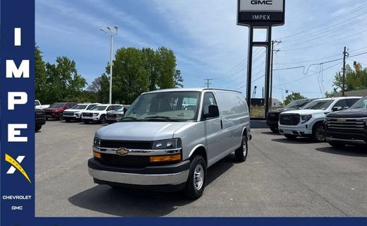 2026 Chevrolet Express 2500