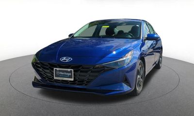 2022 Hyundai Elantra Blue
