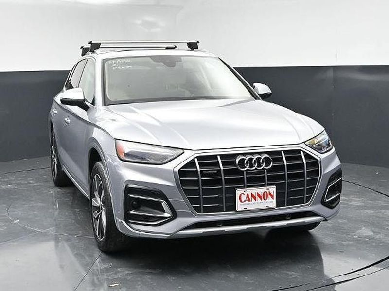 2021 Audi Q5 — a typically priced live listing