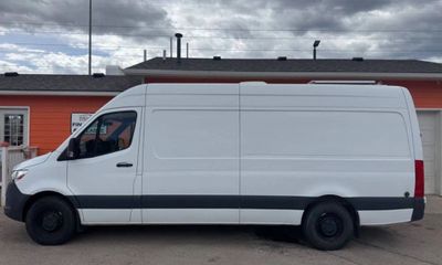 2020 Mercedes-Benz Sprinter 907 VS30