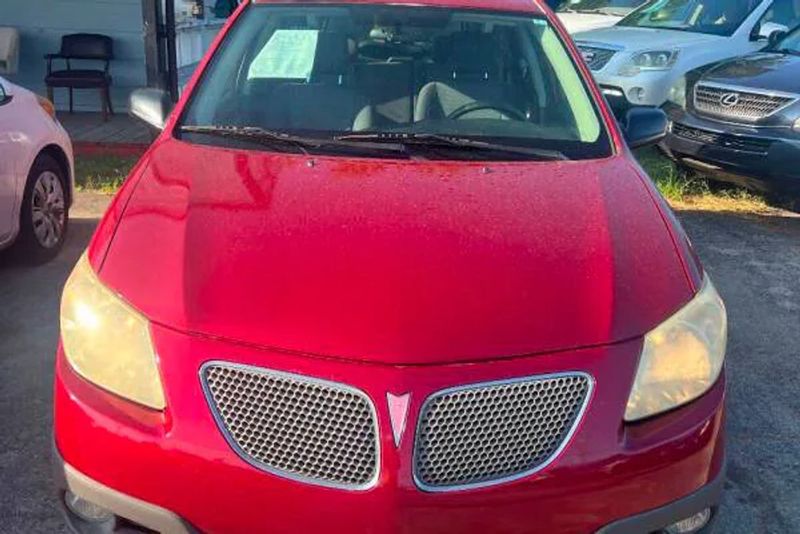 2006 Pontiac VIBE — a typically priced live listing