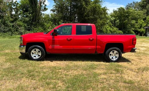 2018 Chevrolet Silverado LT