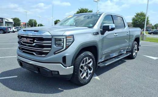2023 GMC Sierra SLT