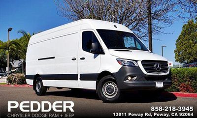 2024 Mercedes-Benz Sprinter 907 VS30