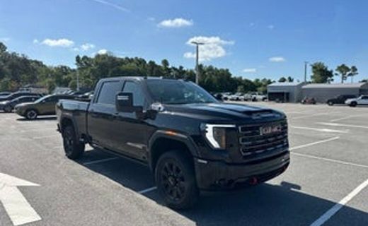 2025 GMC Sierra HD AT4