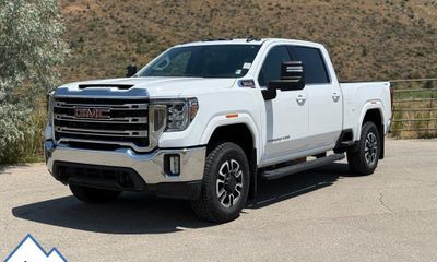 2020 GMC Sierra SLE