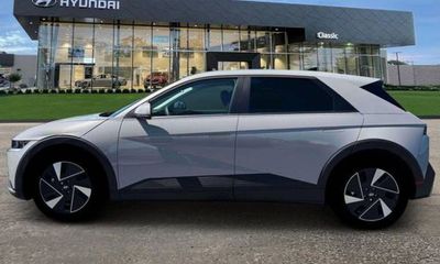 2025 Hyundai Ioniq 5 SE